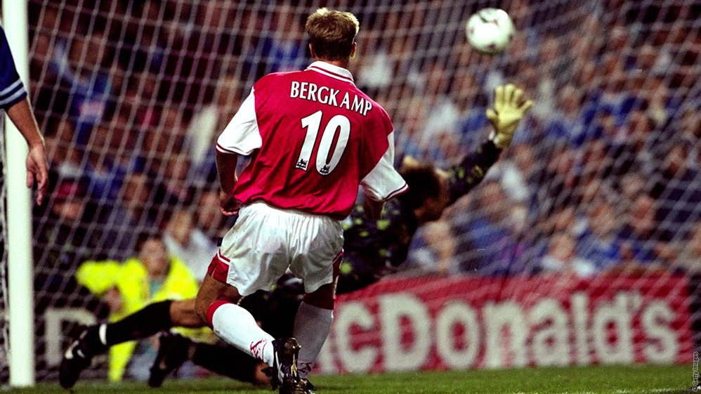Dennis Bergkamp v Leicester City